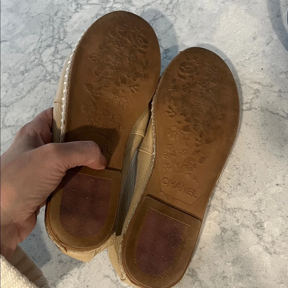 Chanel Loafer-7-1/2 Very good condition! - Picture 5 of 7